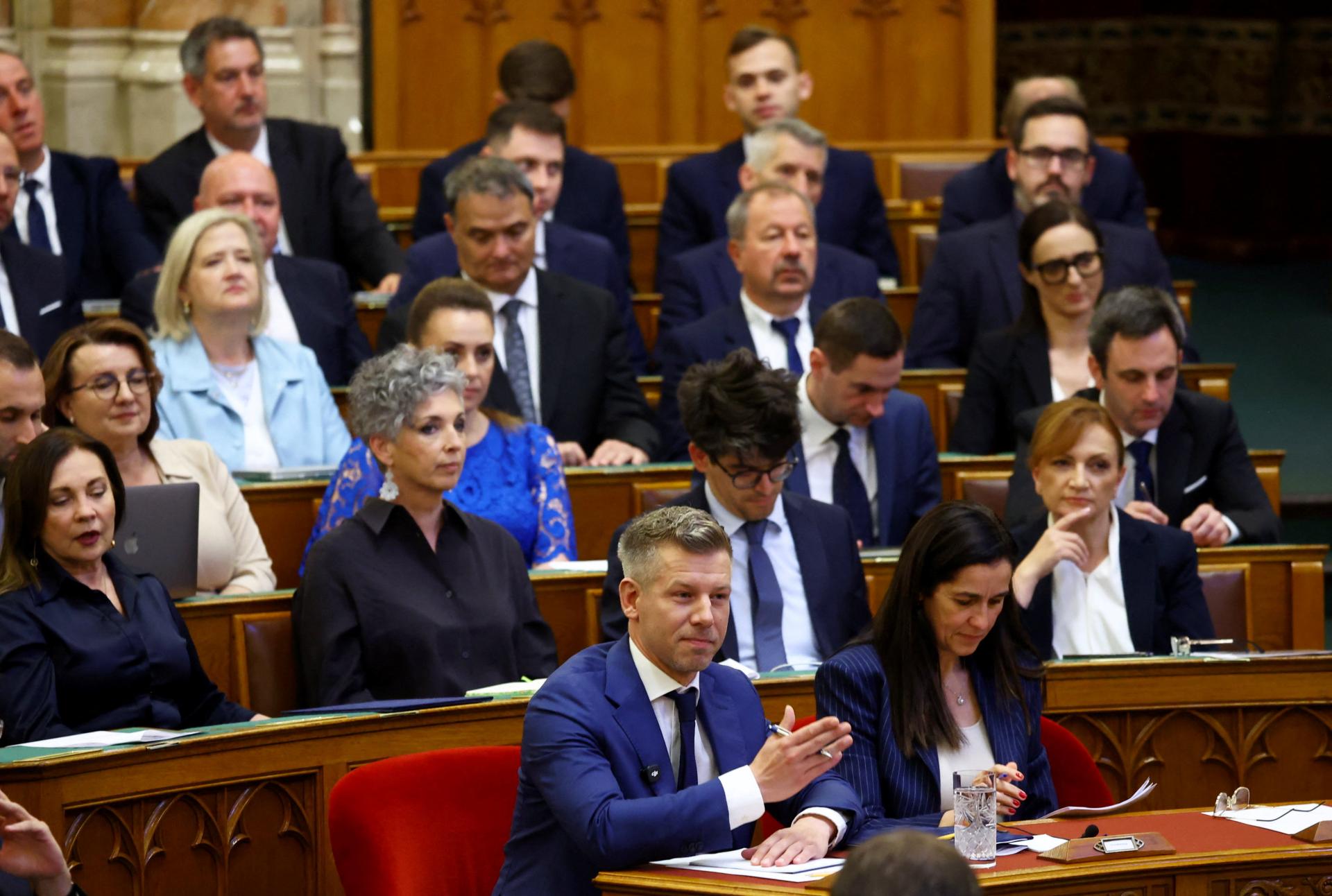 Maďarský parlament odhlasoval zrušenie odstúpenia Budapešti z Medzinárodného trestného súdu