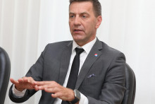 Rastislav Podhorec - Gener&aacute;lny riaditeľ Eximbanky. FOTO: HN/Peter Mayer