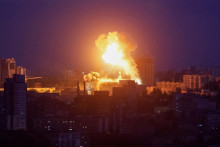 Rusko v uplynul&yacute;ch dňoch podniklo mas&iacute;vne vzdu&scaron;n&eacute; &uacute;toky na Kyjev. FOTO: Reuters