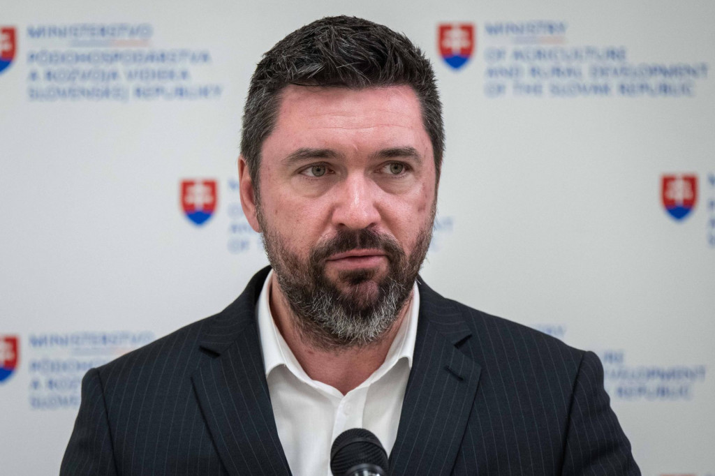 Minister p&ocirc;dohospod&aacute;rstva a rozvoja vidieka Richard Tak&aacute;č (Smer-SD). FOTO: TASR/Jakub Kotian