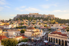 Davom turistov v At&eacute;nach sa m&ocirc;žete ľahko vyhn&uacute;ť. FOTO: Dreamstime