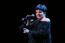 Liza Minelli