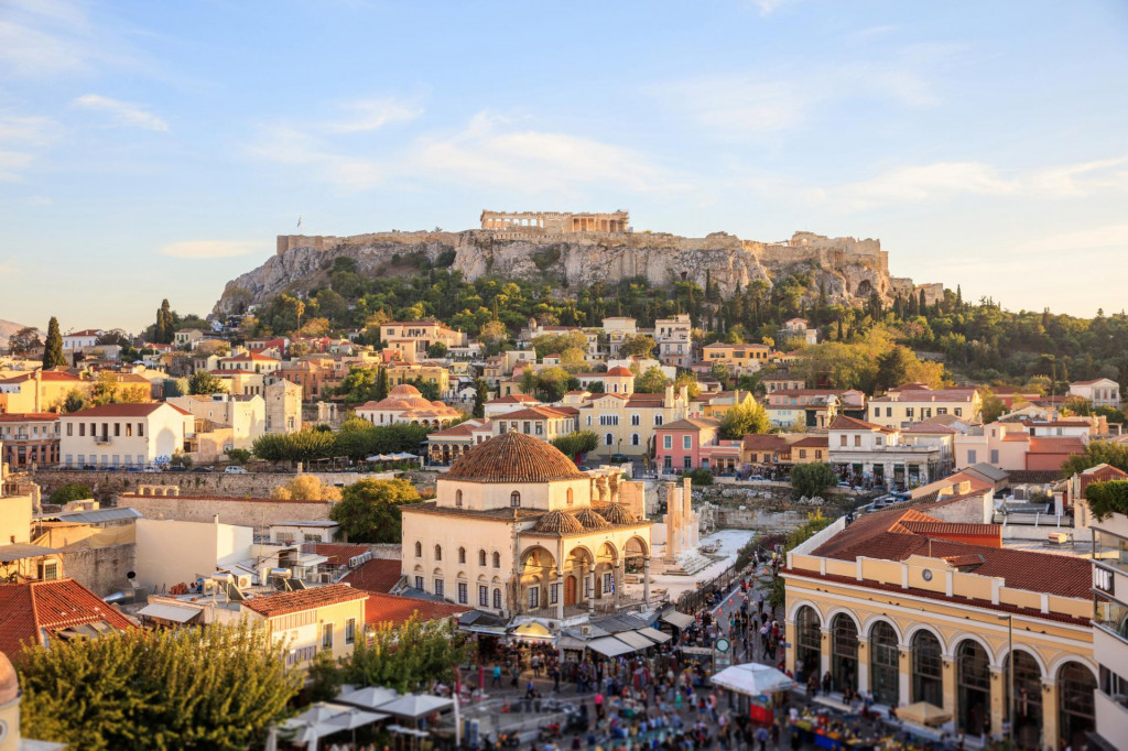Davom turistov v At&eacute;nach sa m&ocirc;žete ľahko vyhn&uacute;ť. FOTO: Dreamstime