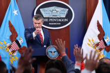 Minister obrany USA Pete Hegseth. FOTO: Reuters