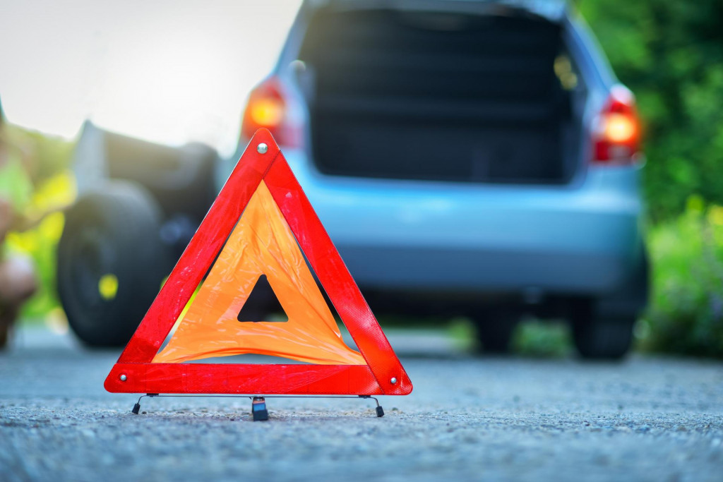Platnosť PZP sa bude kontrolovať aj na staniciach technickej kontroly a na emisnej kontrole. FOTO: Dreamstime
