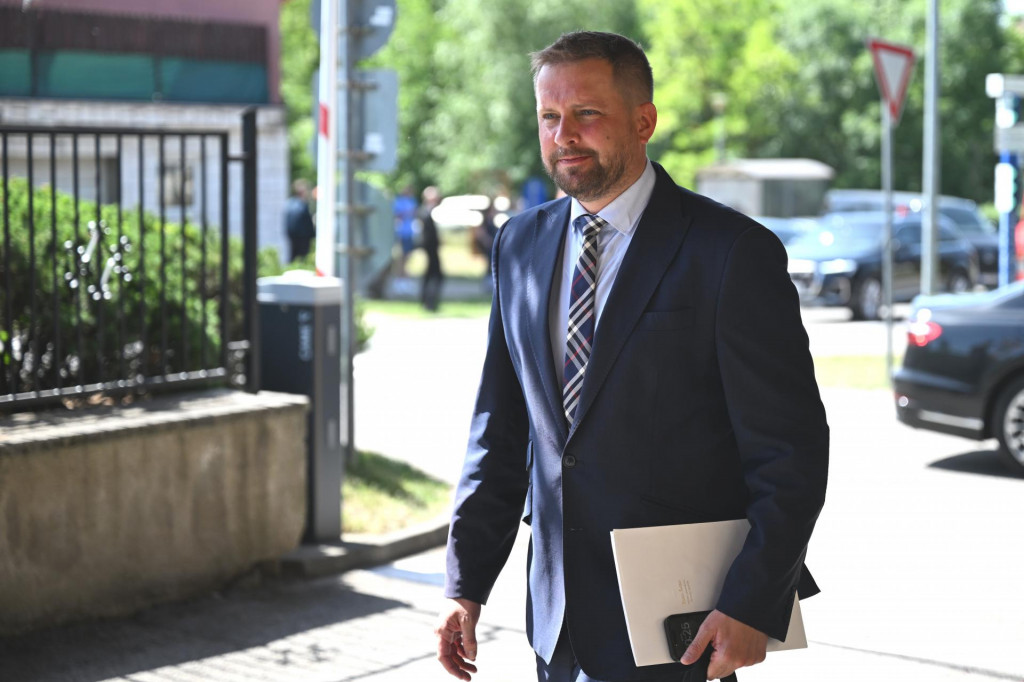 Na sn&iacute;mke minister zdravotn&iacute;ctva Kamil &Scaron;a&scaron;ko (Hlas-SD). FOTO: TASR/Franti&scaron;ek Iv&aacute;n