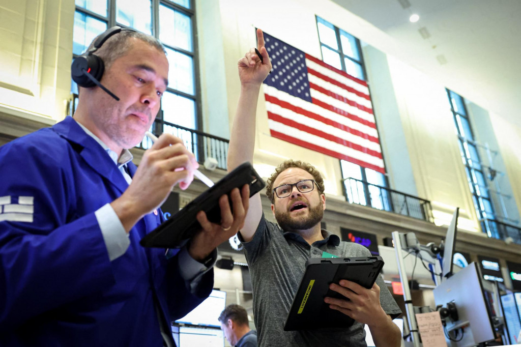 Sn&iacute;mka je z burzy v New Yorku.

FOTO: REUTERS