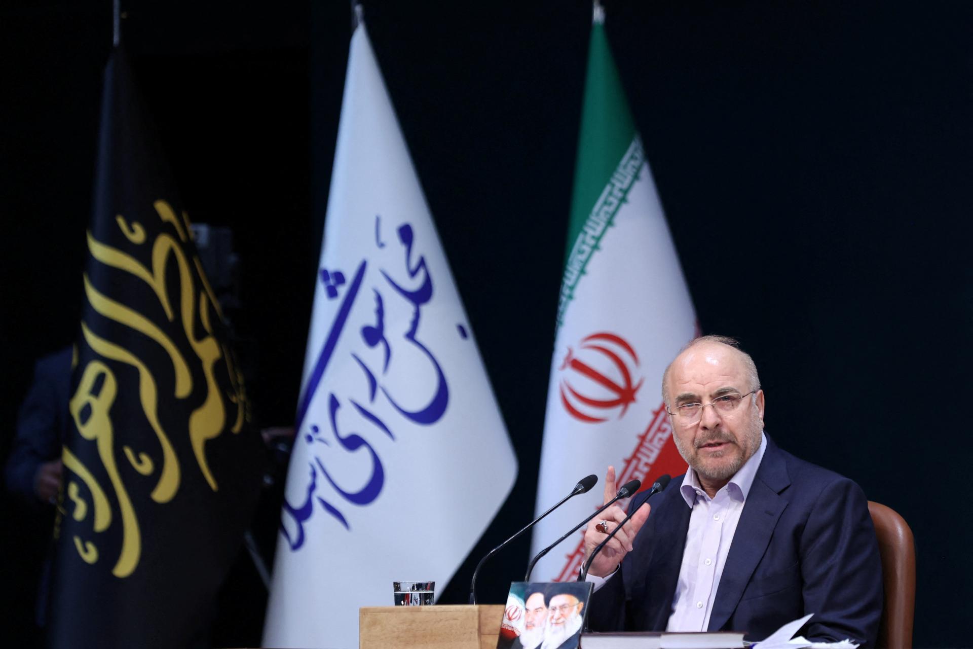 Ir&aacute;n zareaguje r&aacute;zne a nekompromisne na ak&yacute;koľvek &uacute;tok, tvrd&iacute; hlavn&yacute; vyjedn&aacute;vač
