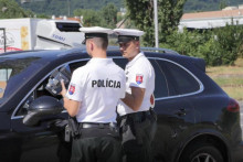 Poslanci schv&aacute;lili novelu z&aacute;kona o cestnej prem&aacute;vke, pričom v&auml;č&scaron;ina zmien m&aacute; začať platiť už čoskoro.