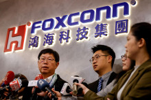 Predseda predstavenstva spoločnosti Foxconn Liu Joung-way. FOTO: Reuters