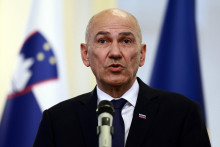 Nov&yacute; slovinsk&yacute; premi&eacute;r Janez Jan&scaron;a. FOTO: Reuters