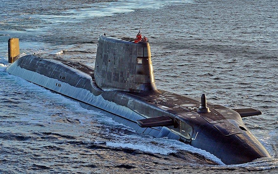Británia chystá plán údržby ponoriek, všetky útočné sú údajn