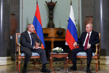Arm&eacute;nski voliči Moskve zradu neodpustili. FOTO: Reuters