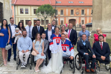 Svadba parahokejstu bola veľkolep&aacute;.