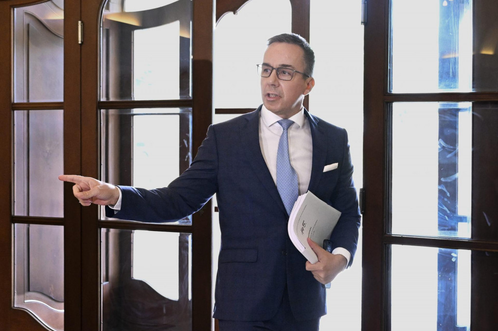 Na sn&iacute;mke minister pr&aacute;ce, soci&aacute;lnych vec&iacute; a rodiny Erik Tom&aacute;&scaron; (Hlas-SD). FOTO: TASR/Pavel Neubauer