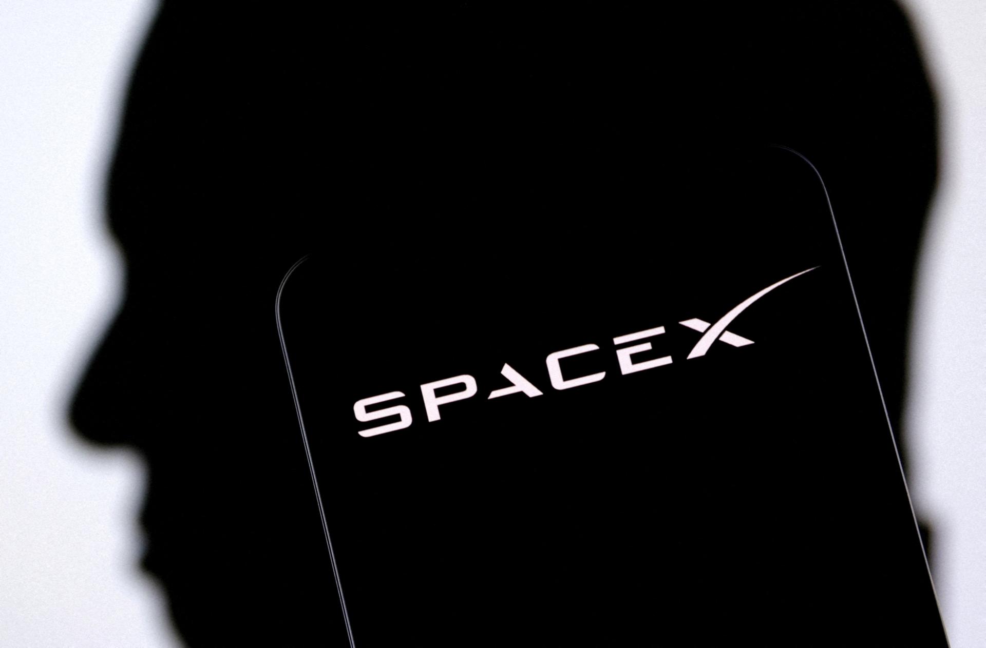 SpaceX mieri na burzu. Wall Street môže milovať Ma