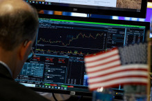 Investori teraz posudzuj&uacute; v&yacute;voj okolo konfliktu na Bl&iacute;zkom v&yacute;chode. FOTO: REUTERS