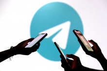 &Uacute;rady v Indii dočasne zablokovali pr&iacute;stup k aplik&aacute;cii Telegram. FOTO: Reuters
