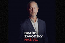 Braňo Z&aacute;vodsk&yacute; po v&iacute;ťazstve v ankete Podcast roka vyr&aacute;ža za posluch&aacute;čmi.