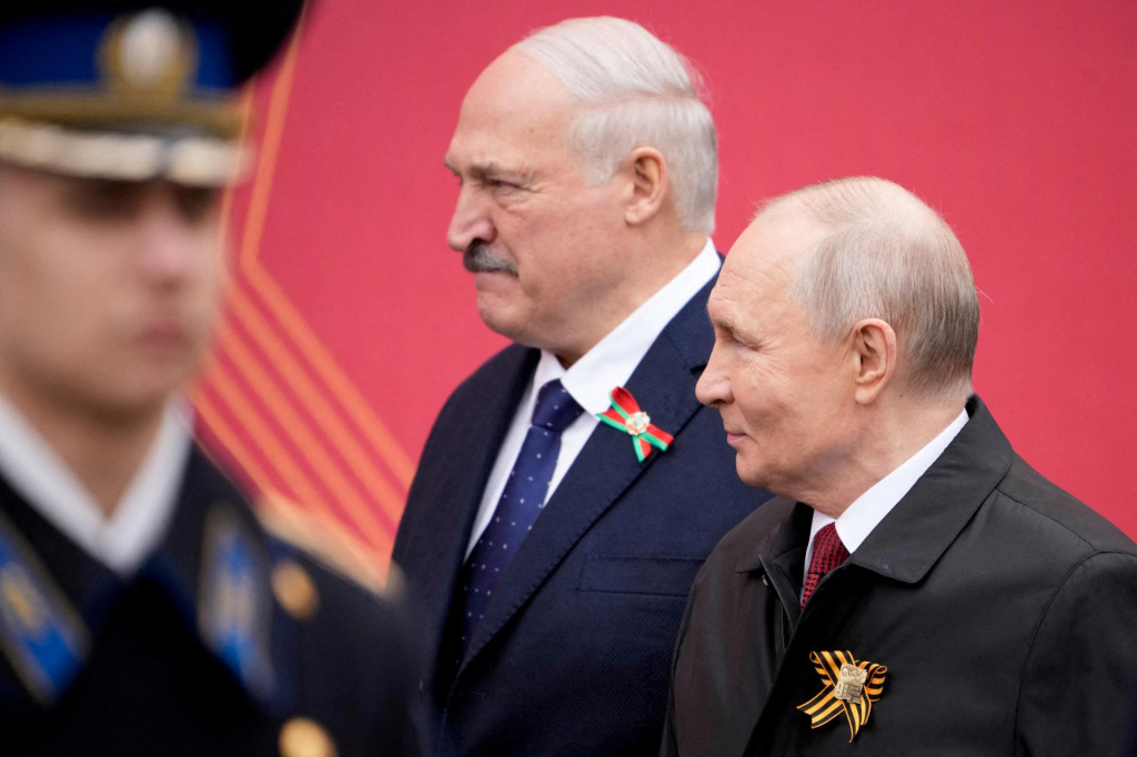 Bielorusk&yacute; prezident Alexander Luka&scaron;enko a rusk&yacute; prezident Vladimir Putin. FOTO: Reuters