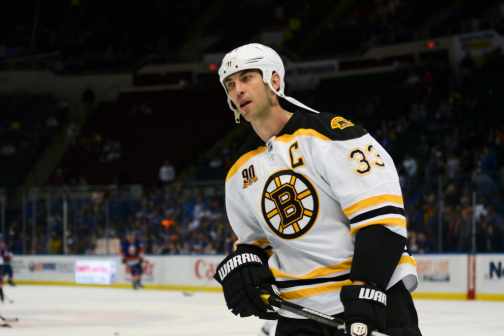 Zdeno Ch&aacute;ra sa v drese Bostonu Bruins stal absol&uacute;tnou legendou NHL. FOTO: Shutterstock