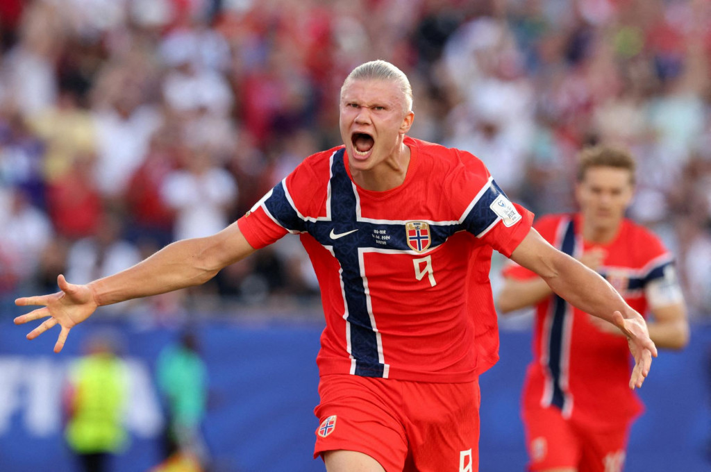 Jeden z najlep&scaron;&iacute;ch &uacute;točn&iacute;kov s&uacute;časn&eacute;ho futbalu Erling Haaland. FOTO: Reuters