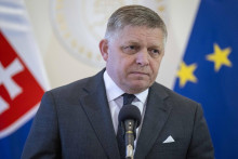 Predseda vl&aacute;dy Robert Fico (Smer-SD). FOTO: TASR/Jakub Kotian