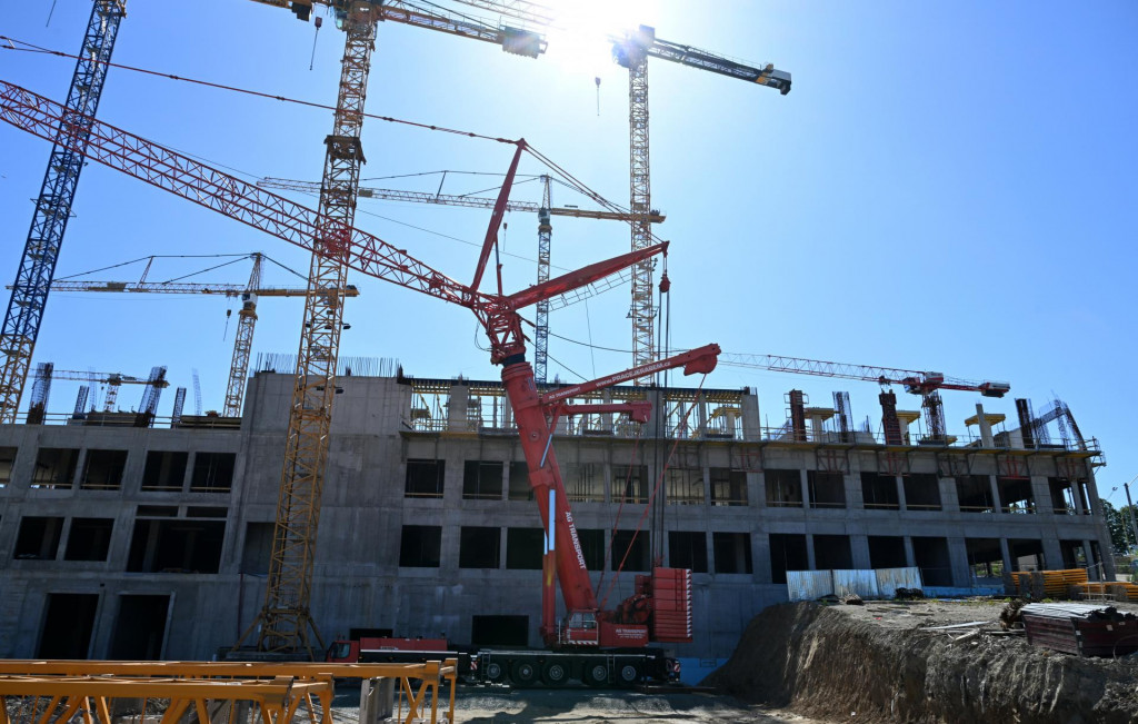 Na sn&iacute;mke stav v&yacute;stavby novej vojenskej nemocnice v Pre&scaron;ove k 26. m&aacute;ju 2026. FOTO: TASR/Roman Hanc
