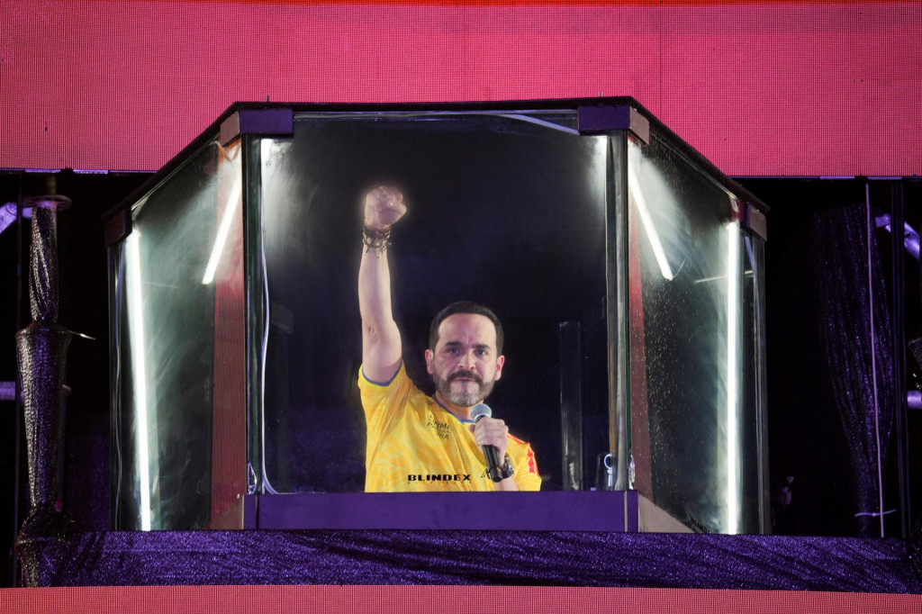 Kolumbijsk&yacute; pravicov&yacute; prezidentsk&yacute; kandid&aacute;t Abelardo De La Espriella. FOTO: Reuters