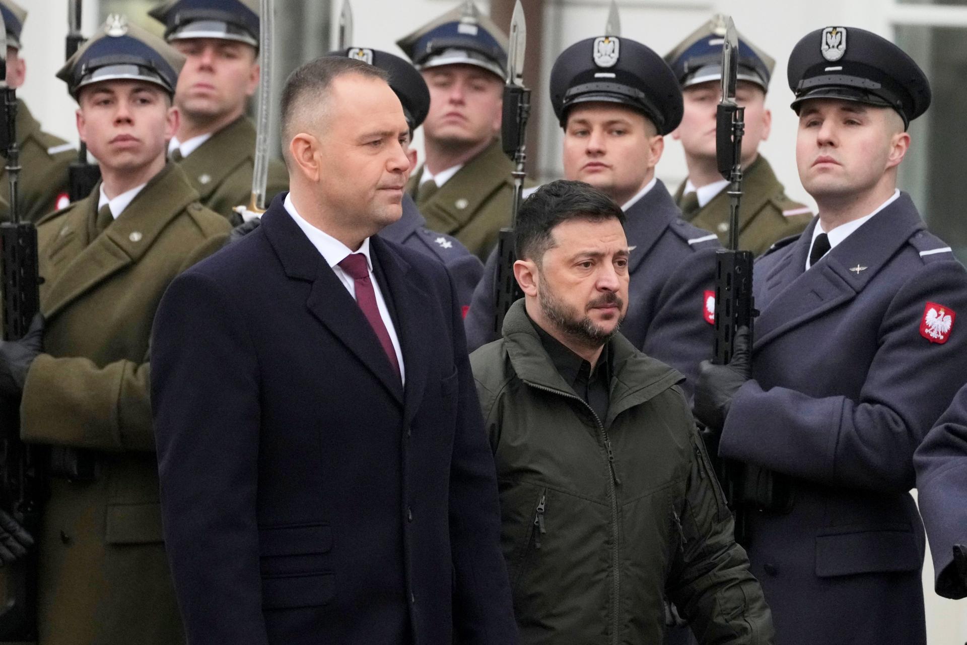 Ukrajina rokuje s Poľskom o zmiernen&iacute; nap&auml;tia, hl&aacute;si Kyjev