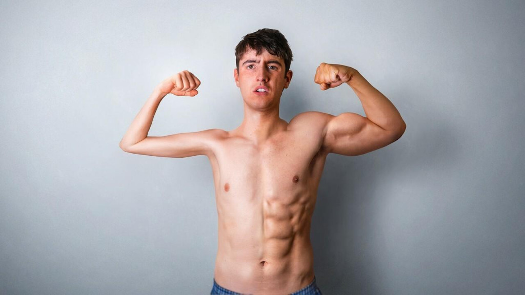 YouTuber cvičil 100 dn&iacute; len polovicu tela
