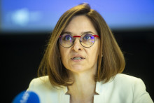 Predsedn&iacute;čka &Uacute;radu na ochranu oznamovateľov Zuzana Dlugo&scaron;ov&aacute;. FOTO: TASR/Jakub Kotian