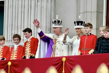Kr&aacute;ľ Karol III. zverejnil svoje daňov&eacute; priznanie.