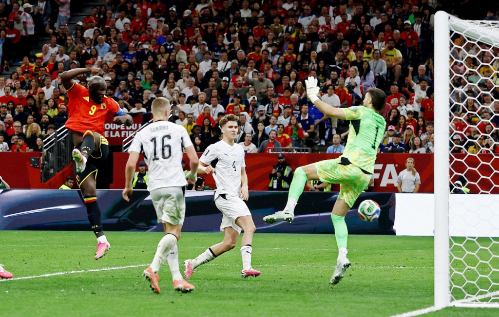 Belgičan Romelu Lukaku strelil g&oacute;l. FOTO: Reuters