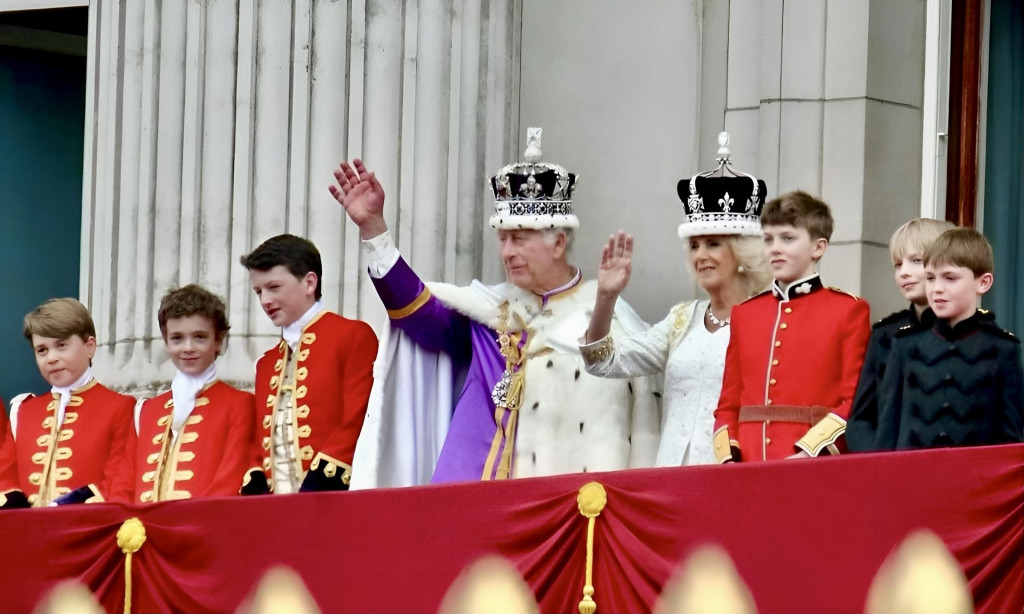 Kr&aacute;ľ Karol III. zverejnil svoje daňov&eacute; priznanie.