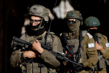 Izraelsk&iacute; vojaci. FOTO: Reuters