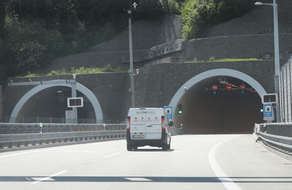 Tunel Považsk&yacute; Chlmec. FOTO: HN/Peter Mayer