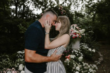 Taylor Swift a Travis Kelce sa zasn&uacute;bili