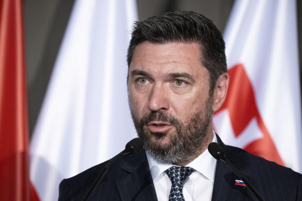 Minister p&ocirc;dohospod&aacute;rstva a rozvoja vidieka Richard Tak&aacute;č. FOTO: TASR/DUNA/MTI/Zsolt Szigetvary