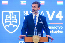 Na sn&iacute;mke minister zahraničn&yacute;ch vec&iacute; a eur&oacute;pskych z&aacute;ležitost&iacute; Juraj Blan&aacute;r (Smer-SD). FOTO: TASR/Jaroslav Nov&aacute;k