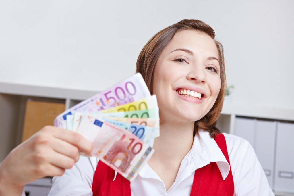 Keď sa rozhodnete si privyrobiť, zv&aacute;žte viacero faktorov. FOTO: Dreamstime
