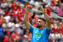 &Scaron;panielsky brank&aacute;r Unai Simon. FOTO: Reuters