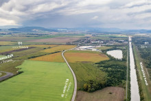 Priemyseln&yacute; park v Hornej Strede bude mať nov&uacute; dopravn&uacute; infra&scaron;trukt&uacute;ru. FOTO: MH Invest