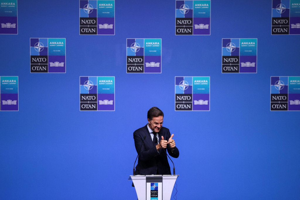 Financovanie obrany bude kľ&uacute;čovou t&eacute;mou tohtot&yacute;ždňov&eacute;ho summitu NATO v tureckej Ankare. FOTO: Reuters