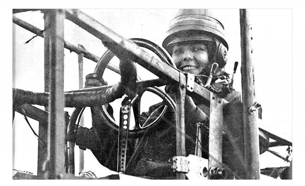 Božena Laglerov&aacute; (1886 &ndash; 1941), prv&aacute; česk&aacute; pilotka v Rak&uacute;sko-Uhorsku