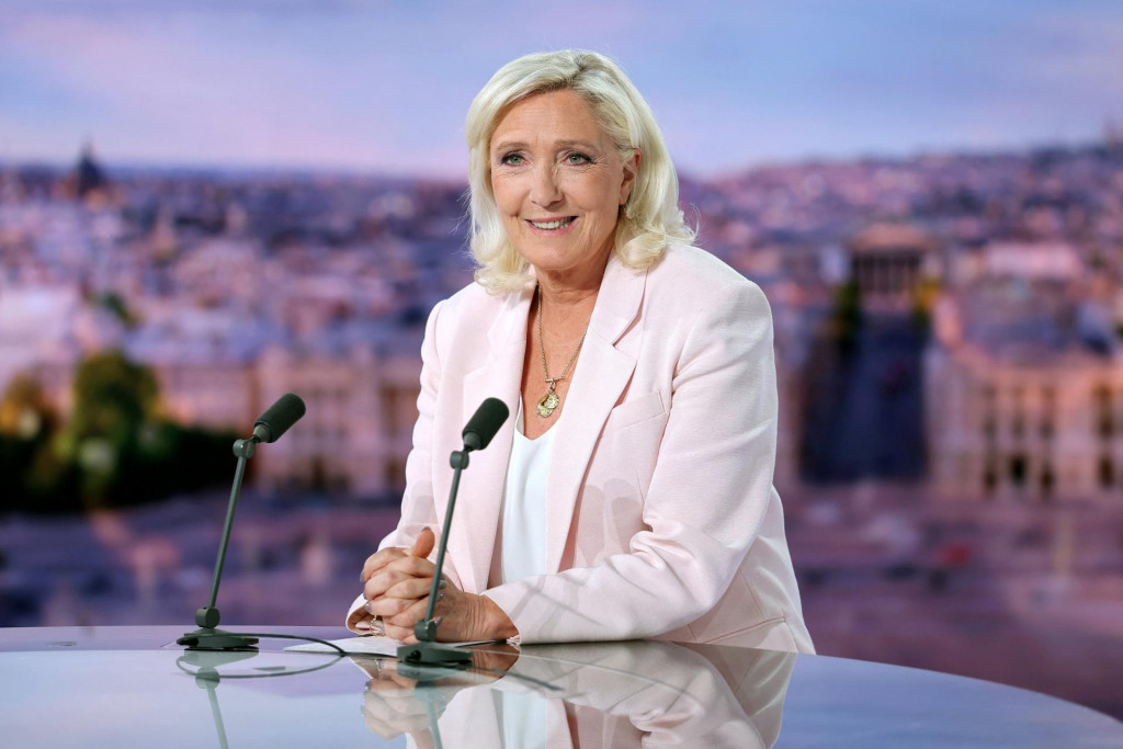 L&iacute;derka franc&uacute;zskej krajne pravicovej strany N&aacute;rodn&eacute; združenie Marine Le Penov&aacute;. FOTO: TASR/AP