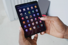 Posledn&yacute; Galaxy Unpacked prebehol vo febru&aacute;ri. FOTO: YouTube/MarquesBrownlee