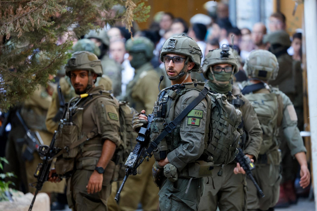 Izraelsk&iacute; vojaci. FOTO: Reuters