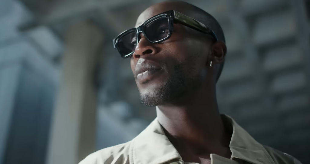 Nov&aacute; gener&aacute;cia je považovan&aacute; za revolučn&uacute; vďaka zapracovaniu umelej inteligencie. FOTO: YouTube/Ray-Ban/Meta