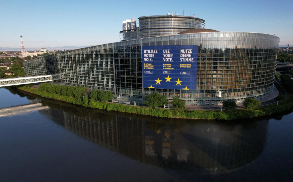 Eur&oacute;psky parlament preberal vytvorenie takzvan&eacute;ho 28. režimu pre firmy, teda vytvorenie nadn&aacute;rodn&yacute;ch pravidiel umožňuj&uacute;cich podnikať v celej &Uacute;nii. FOTO: Reuters
